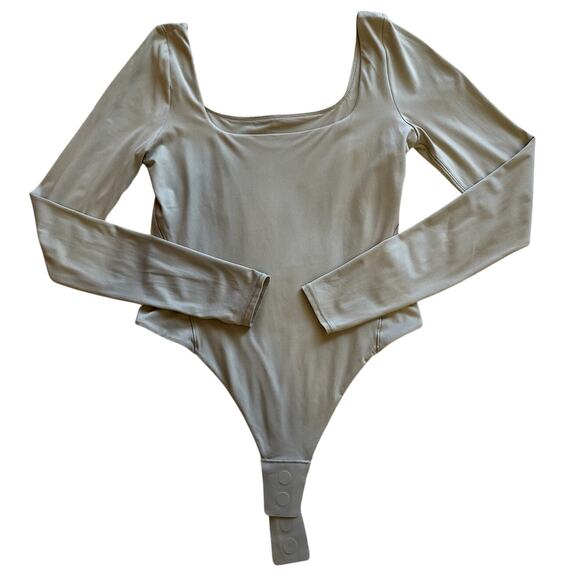Lululemon Wundermost Ultra-Soft Nulu Square Neck Long Sleeve Bodysuit Gray Med - Picture 2 of 12